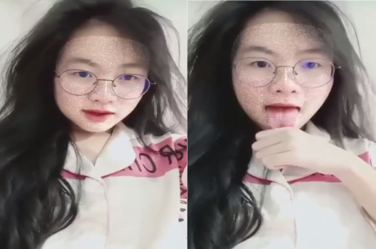 Video sex em cuồng bú cậu nhỏ